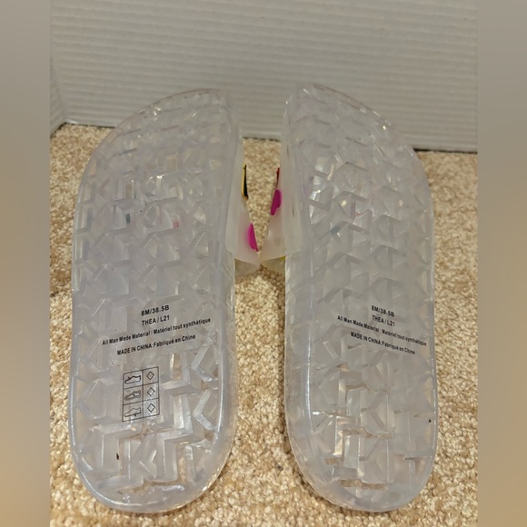 New Karl Lagerfeld clear slides size 8 - Picture 3 of 4
